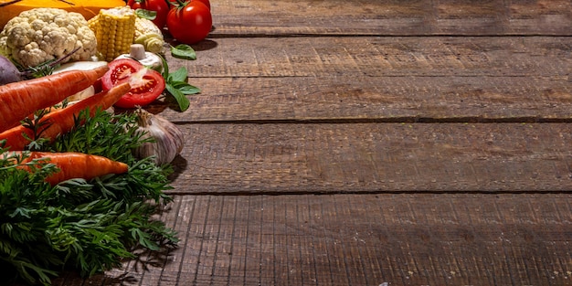 Ingrediente proaspete pe masă